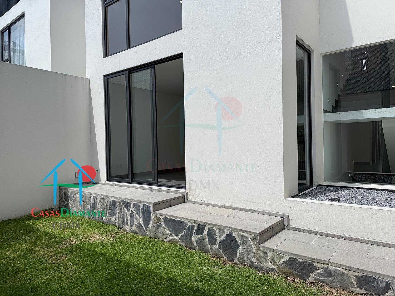 Las Águilas Verdun Casa D - Jardín 4